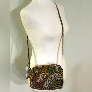NWT, Vera Bradley Quilted Camera Bag Crossbody, Buta Spray Pattern
